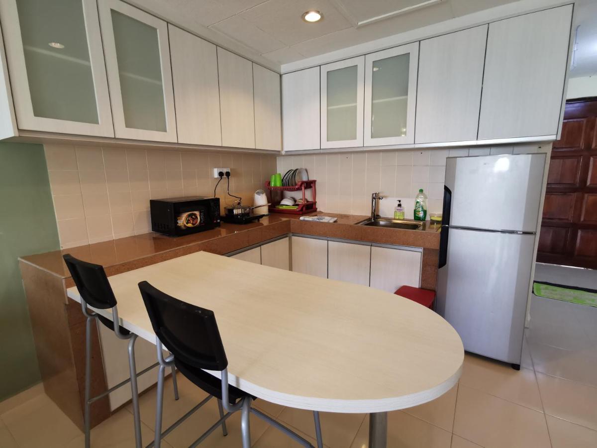 Tanjung Tuan Regency Port Dickson 1 Carpark Apartment Exterior foto